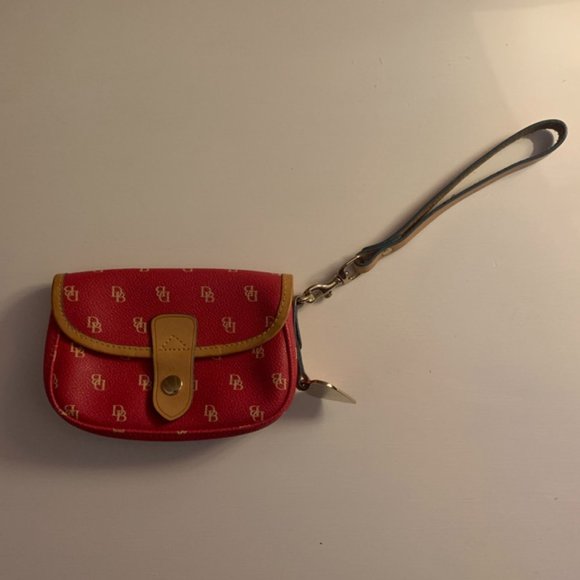 Dooney & Bourke Red Logo Wristlet ❤️ - Picture 2 of 11